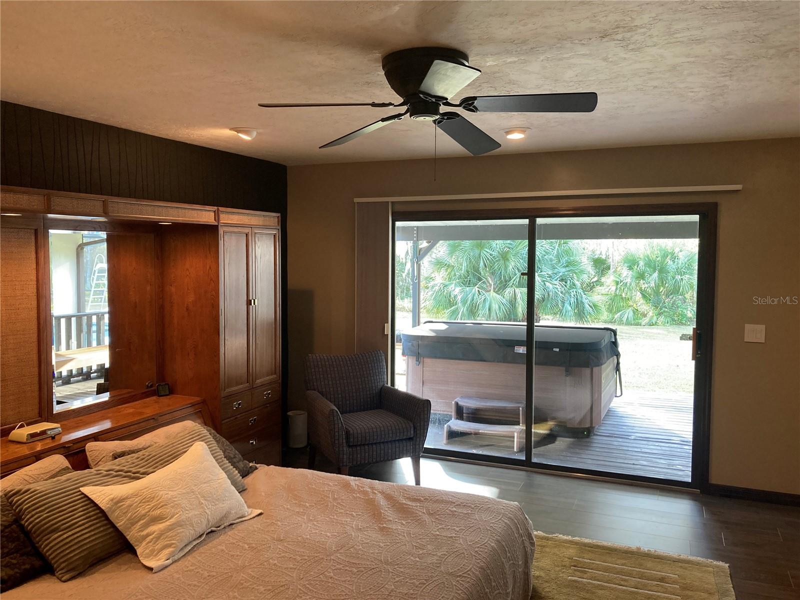 SUMMIT 02 - Residential