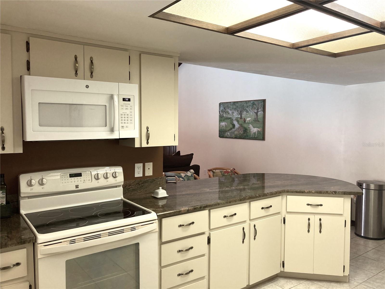 SUMMIT 02 - Residential