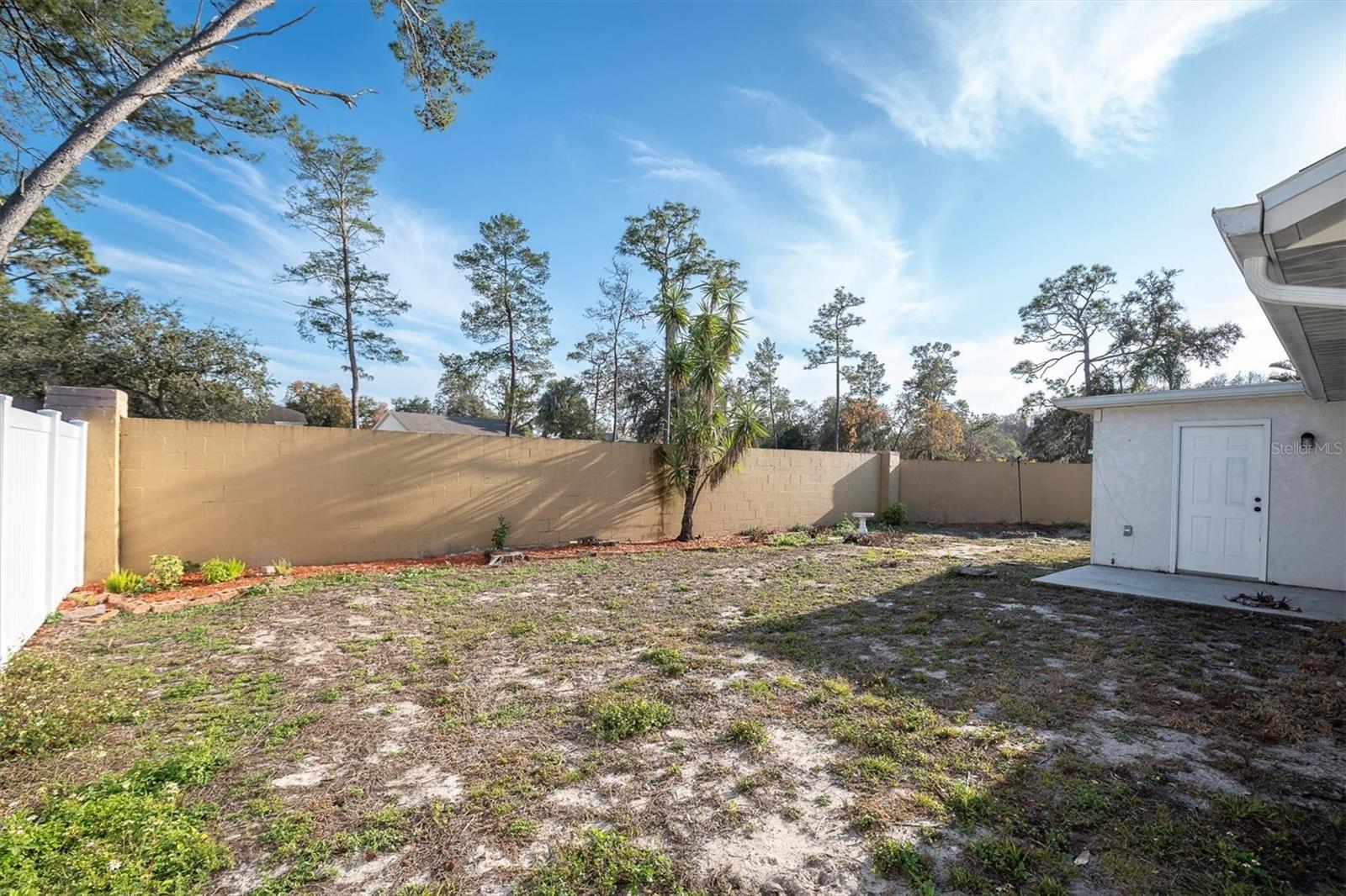 THE GLEN AT RIVER RIDGE - Residential