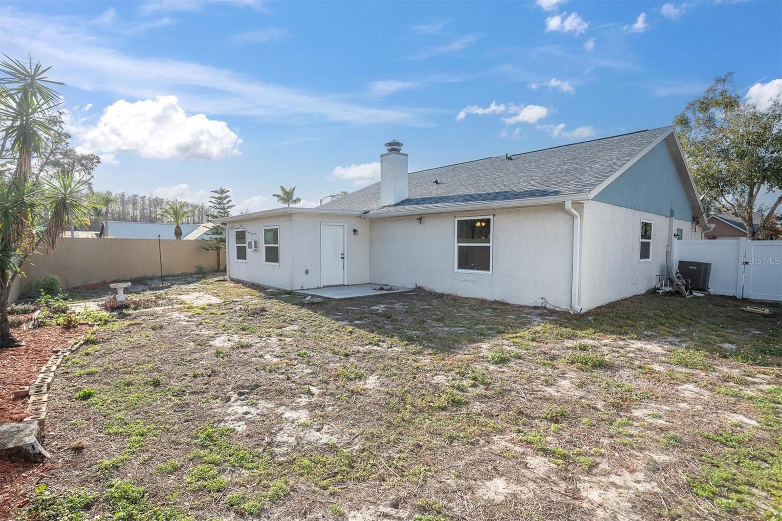 THE GLEN AT RIVER RIDGE - Residential