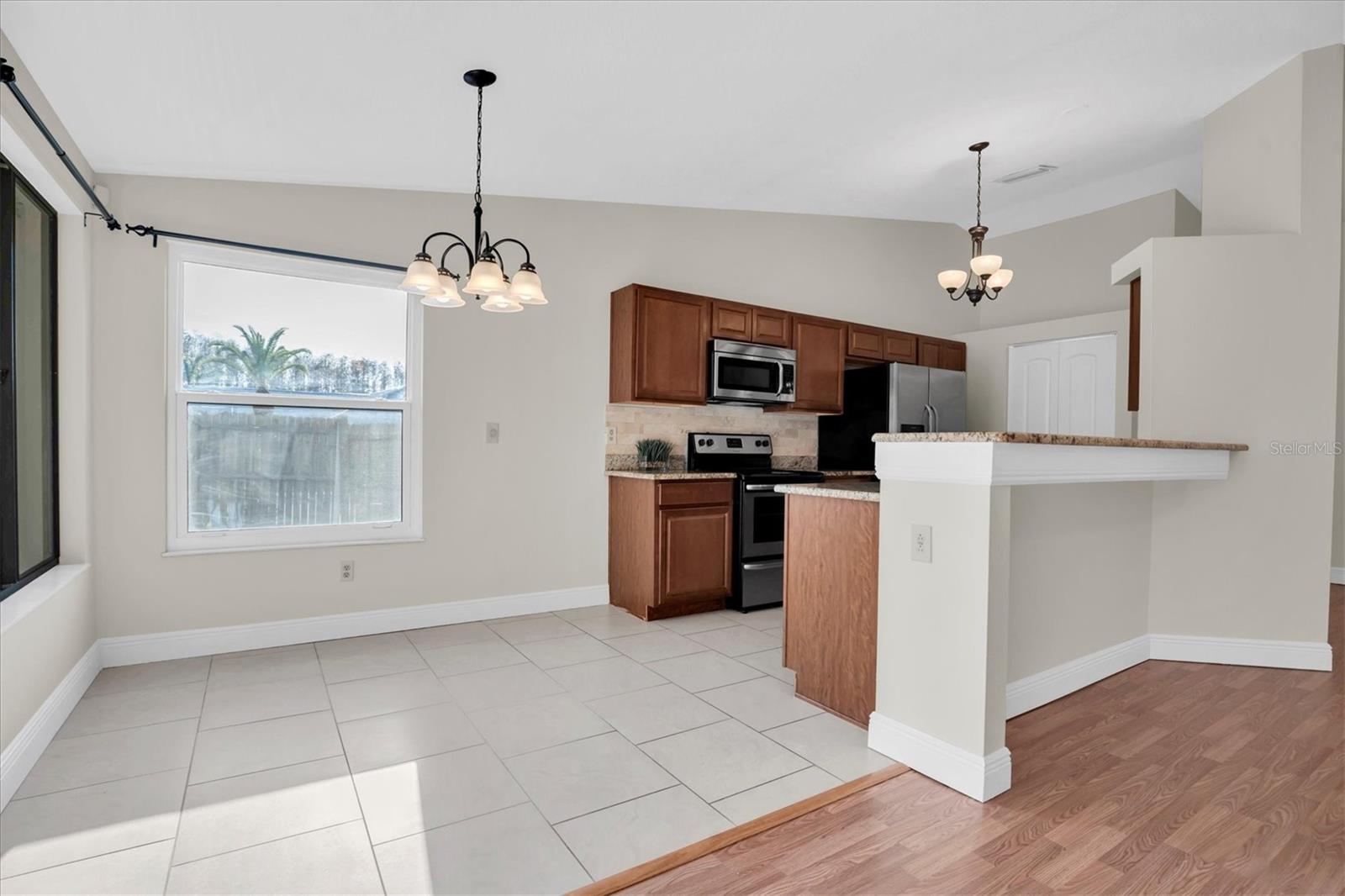 THE GLEN AT RIVER RIDGE - Residential