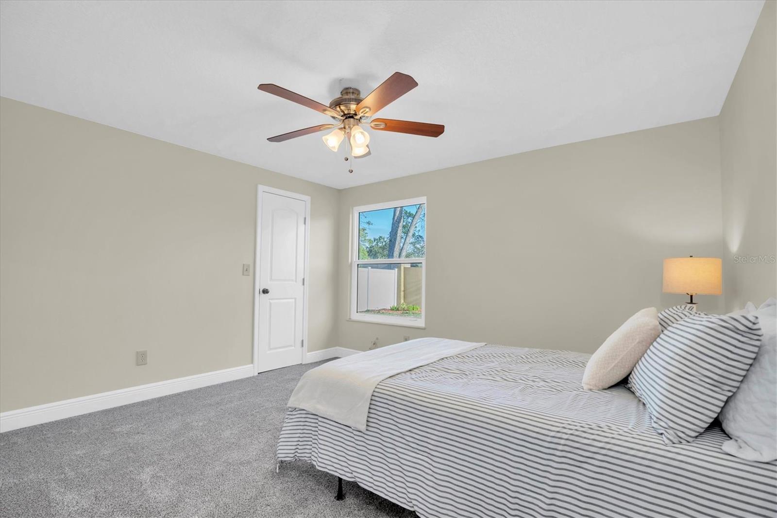 THE GLEN AT RIVER RIDGE - Residential