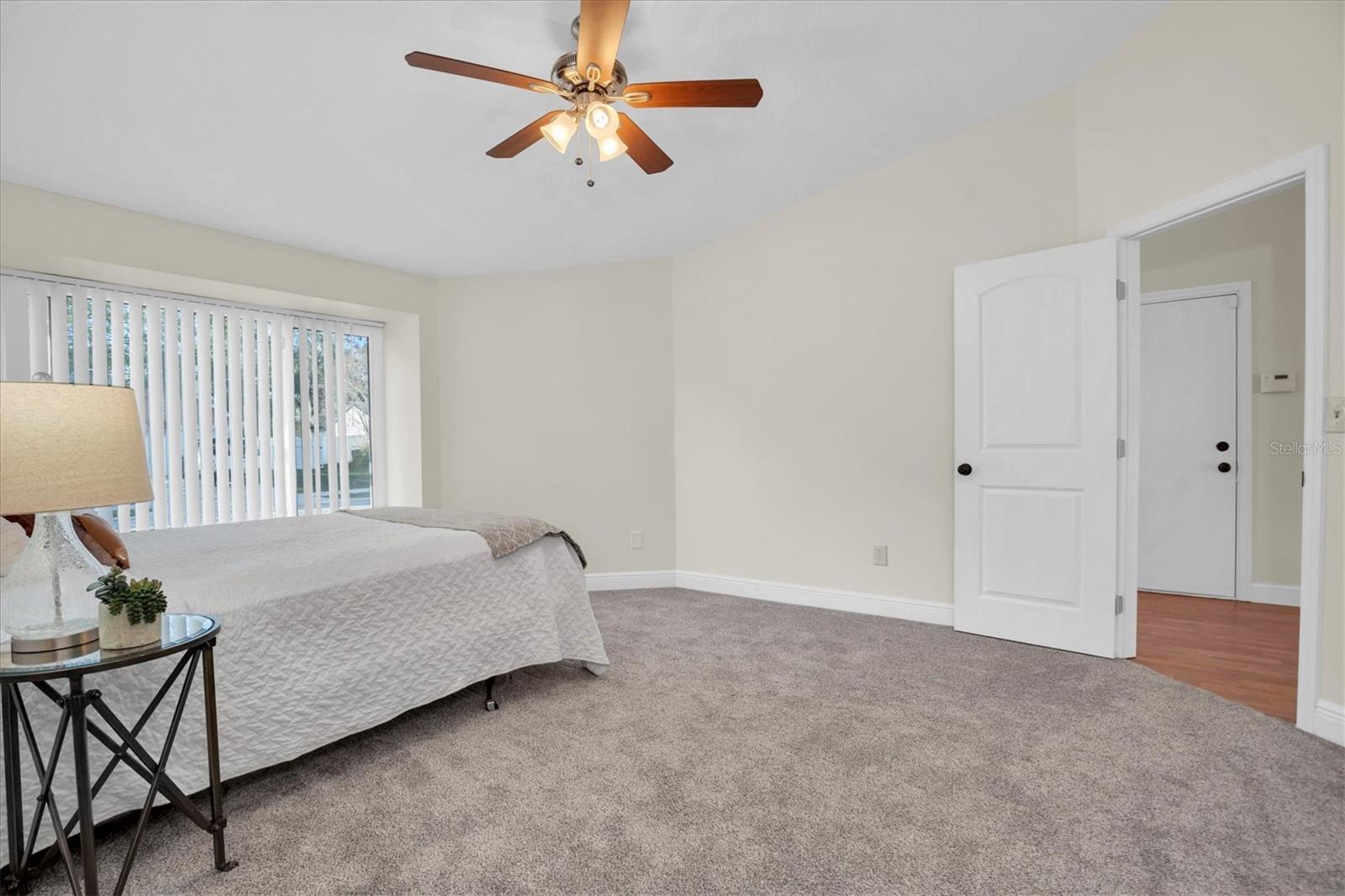 THE GLEN AT RIVER RIDGE - Residential