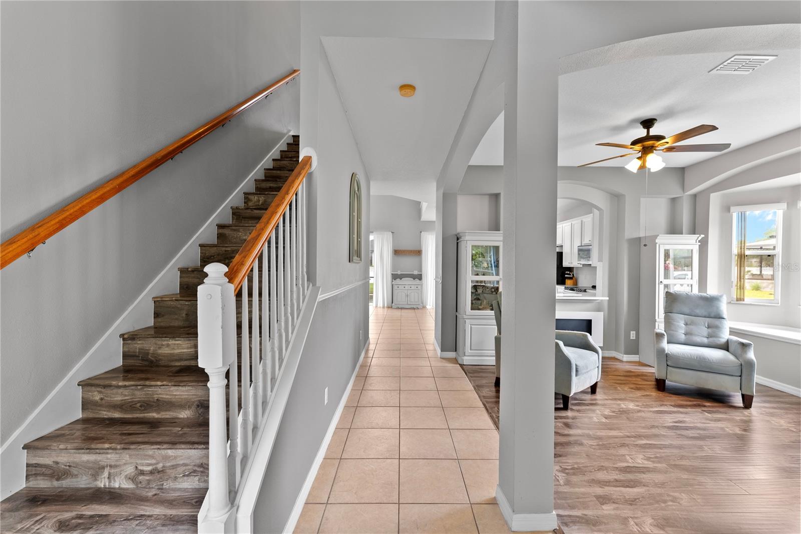 3149 TWISTED OAK LOOP
