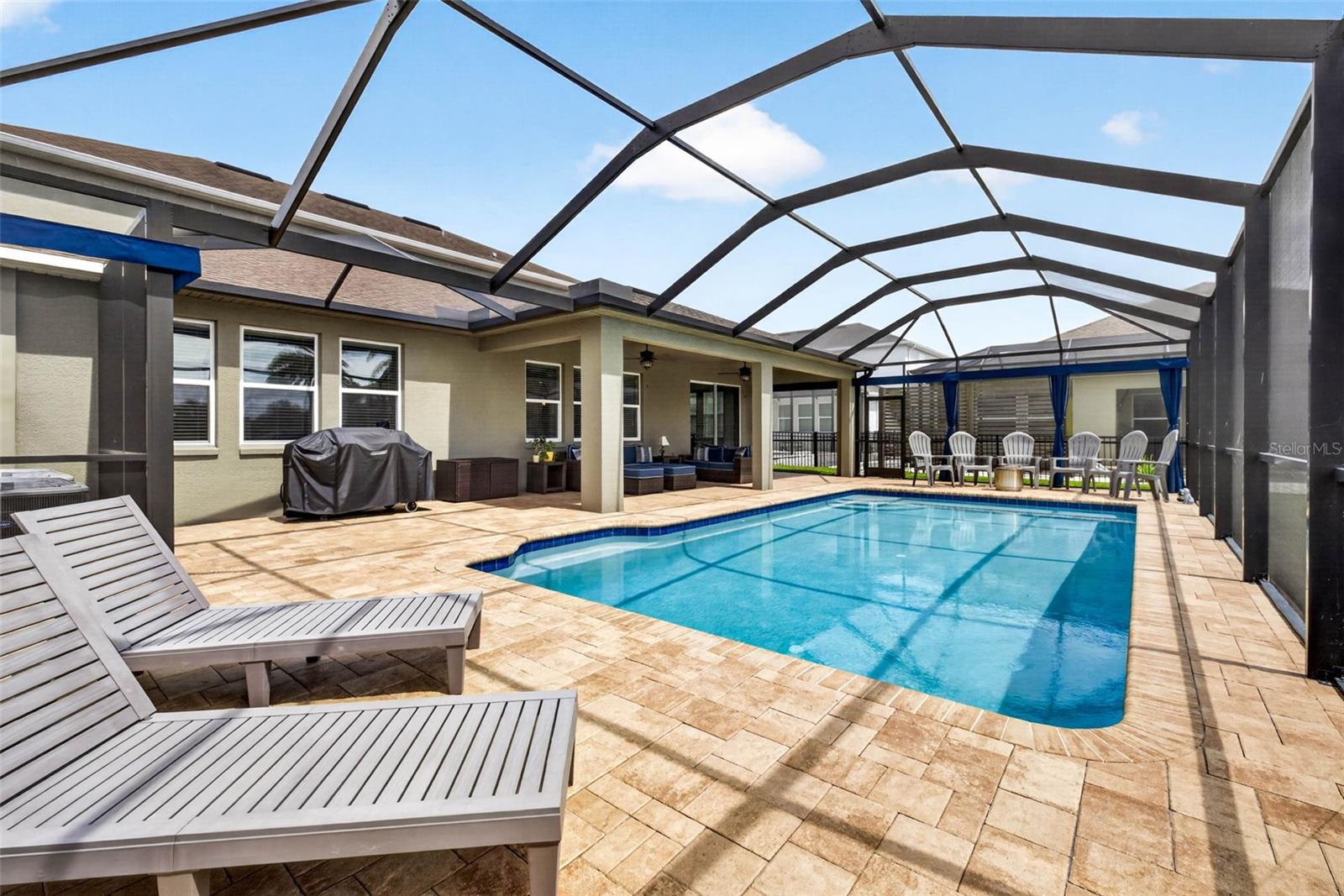 7109 BAY LAUREL