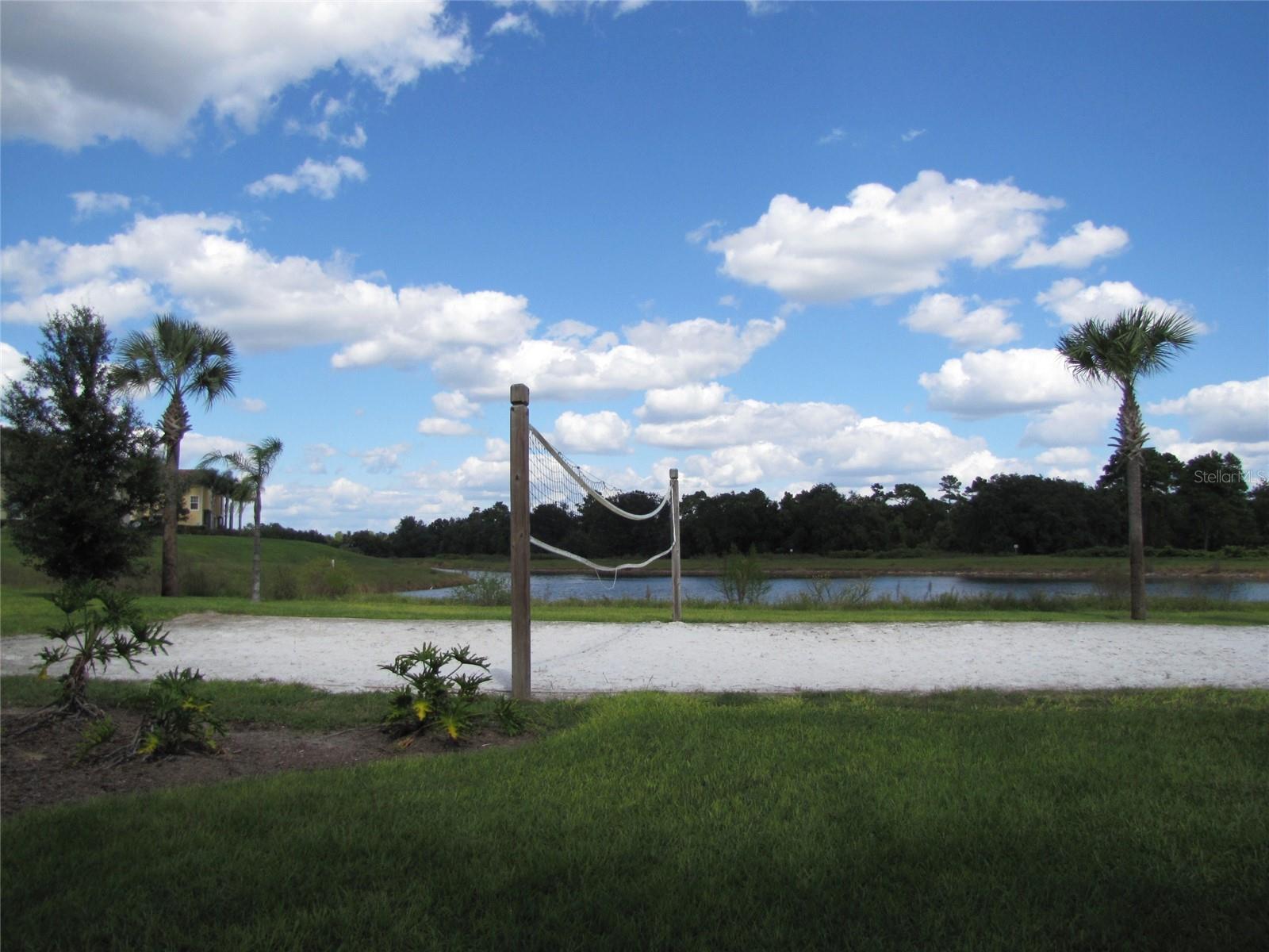 OAKWATER PH 02-6 CONDO - Residential Lease