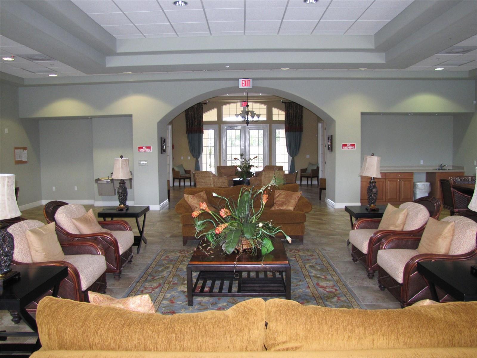 OAKWATER PH 02-6 CONDO - Residential Lease