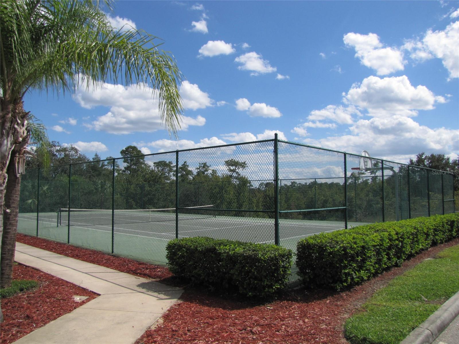 OAKWATER PH 02-6 CONDO - Residential Lease