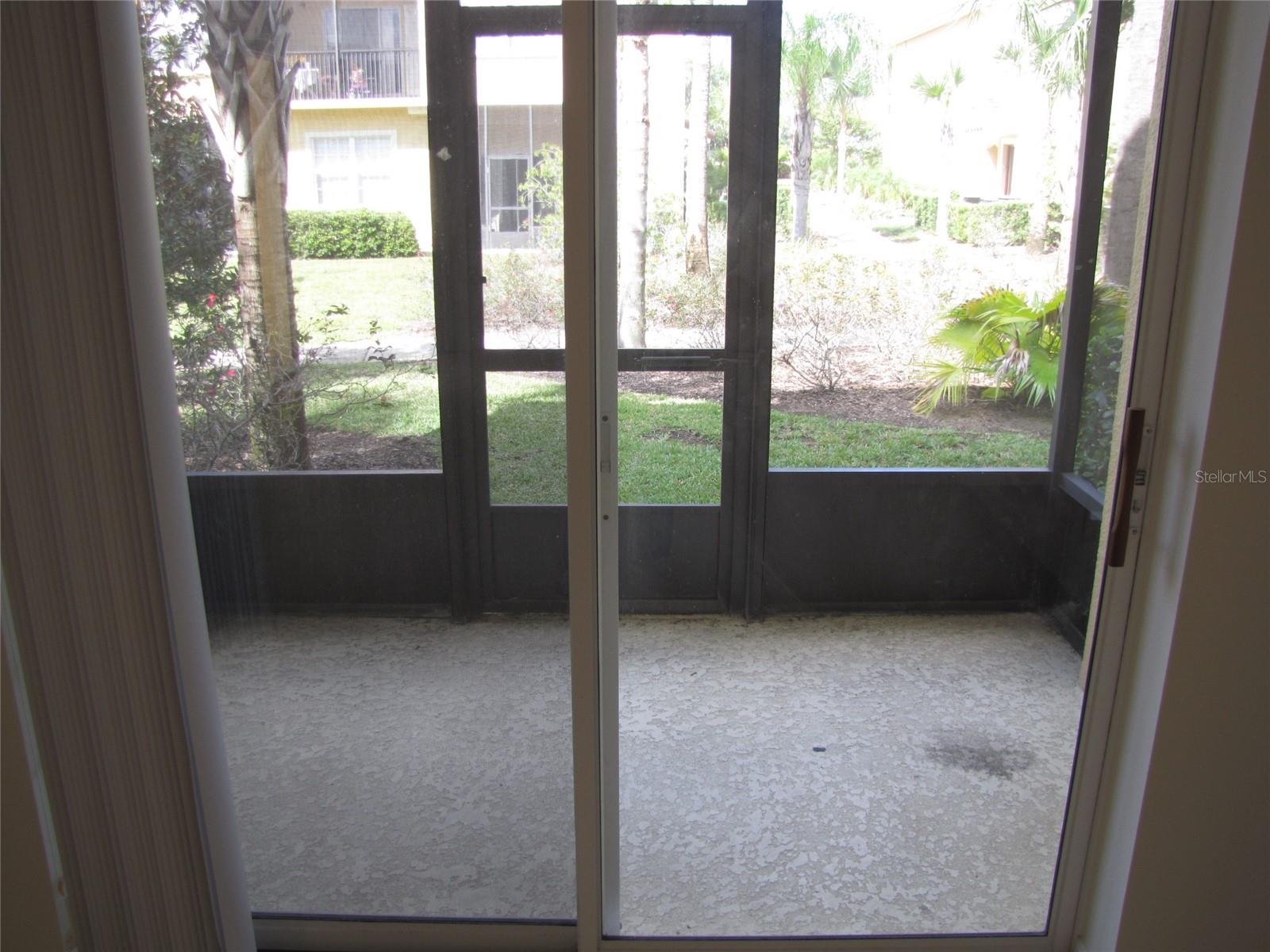 OAKWATER PH 02-6 CONDO - Residential Lease