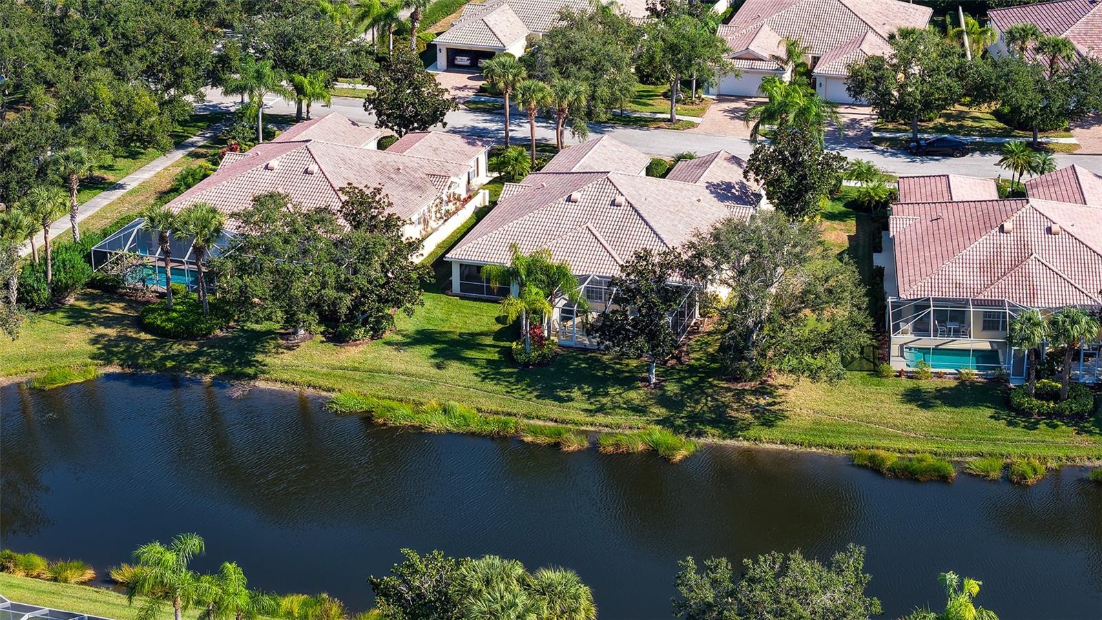 VILLAGEWALK - Residential