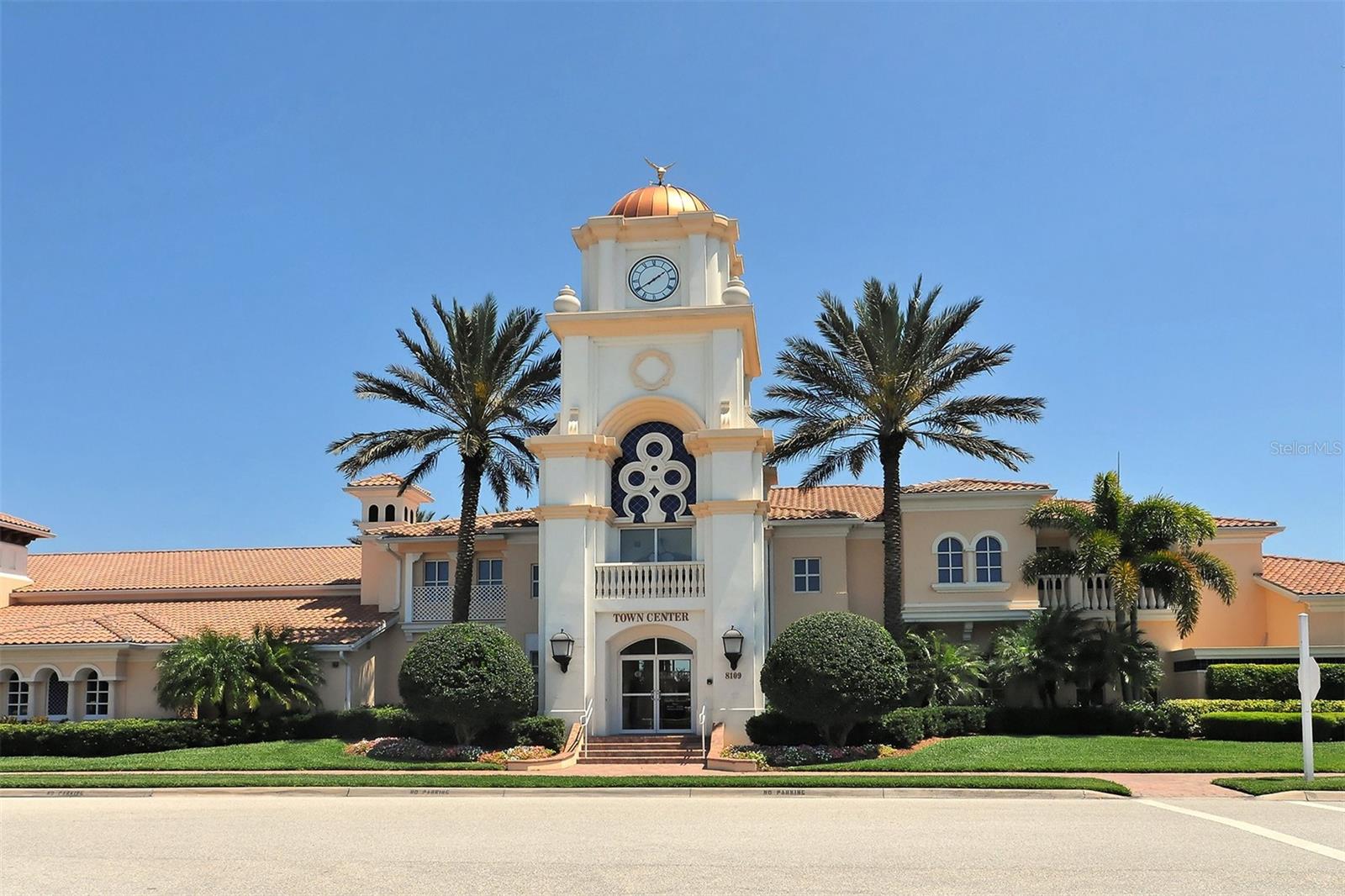 VILLAGEWALK - Residential