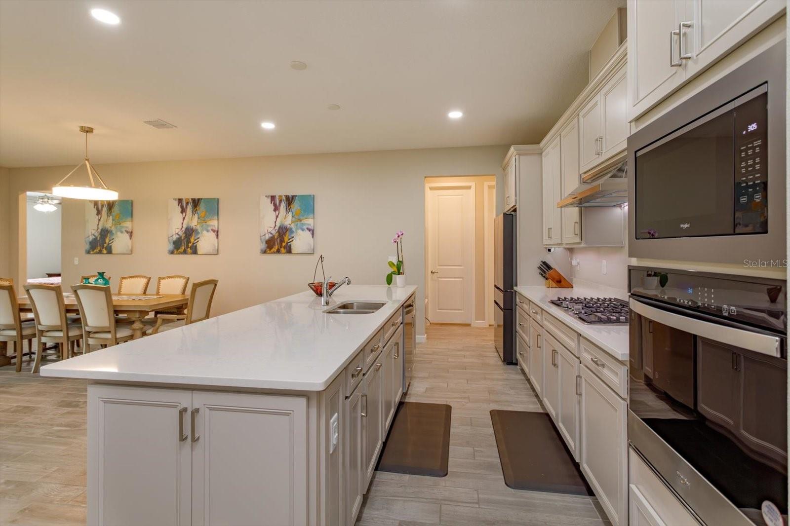 WILLOW RIDGE - Residential