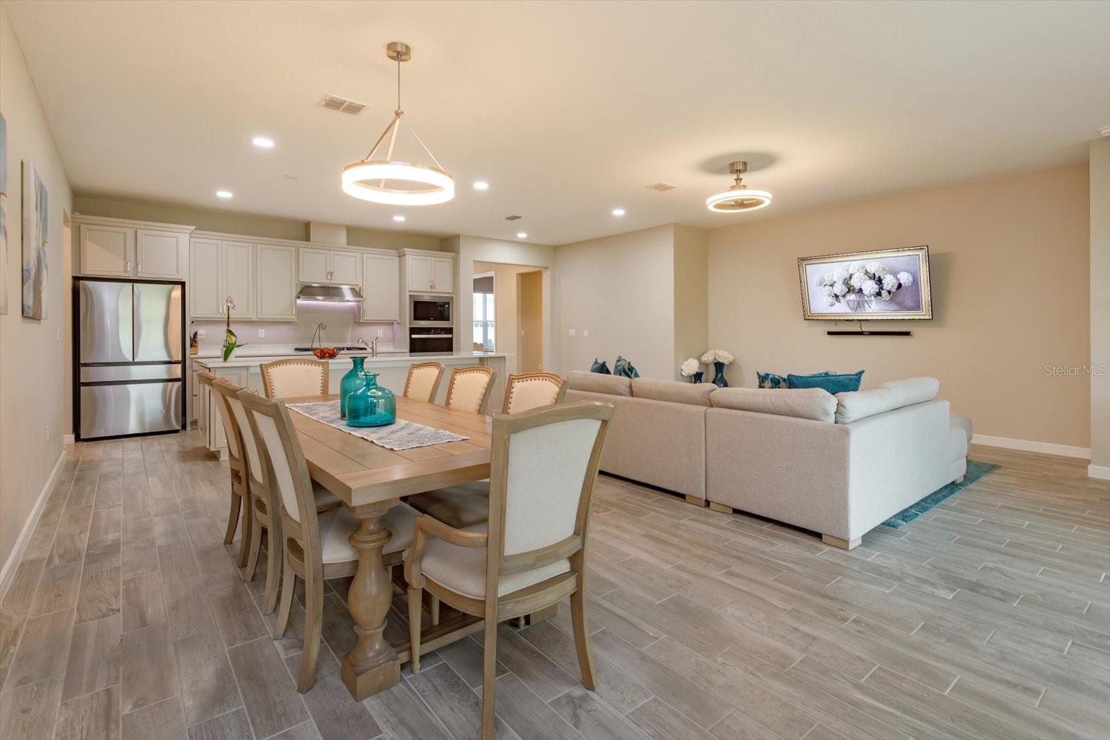 WILLOW RIDGE - Residential