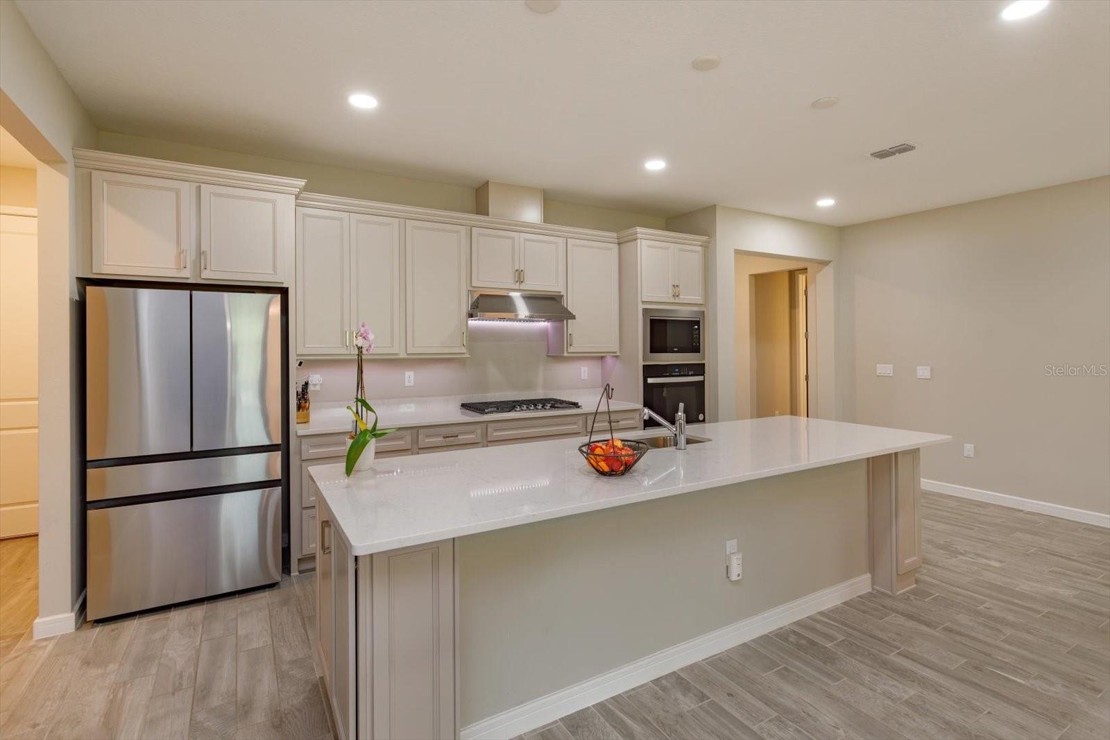 WILLOW RIDGE - Residential