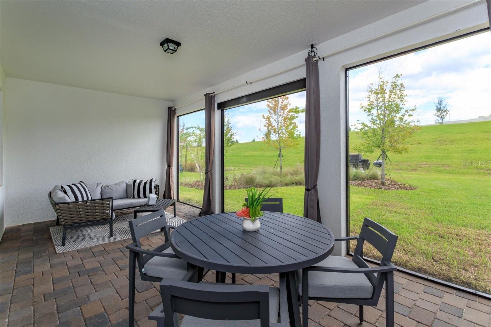 WILLOW RIDGE - Residential