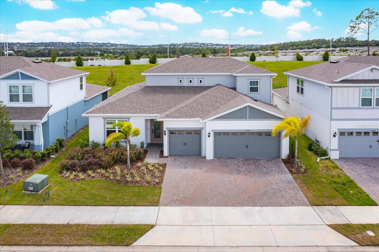 WILLOW RIDGE - Residential