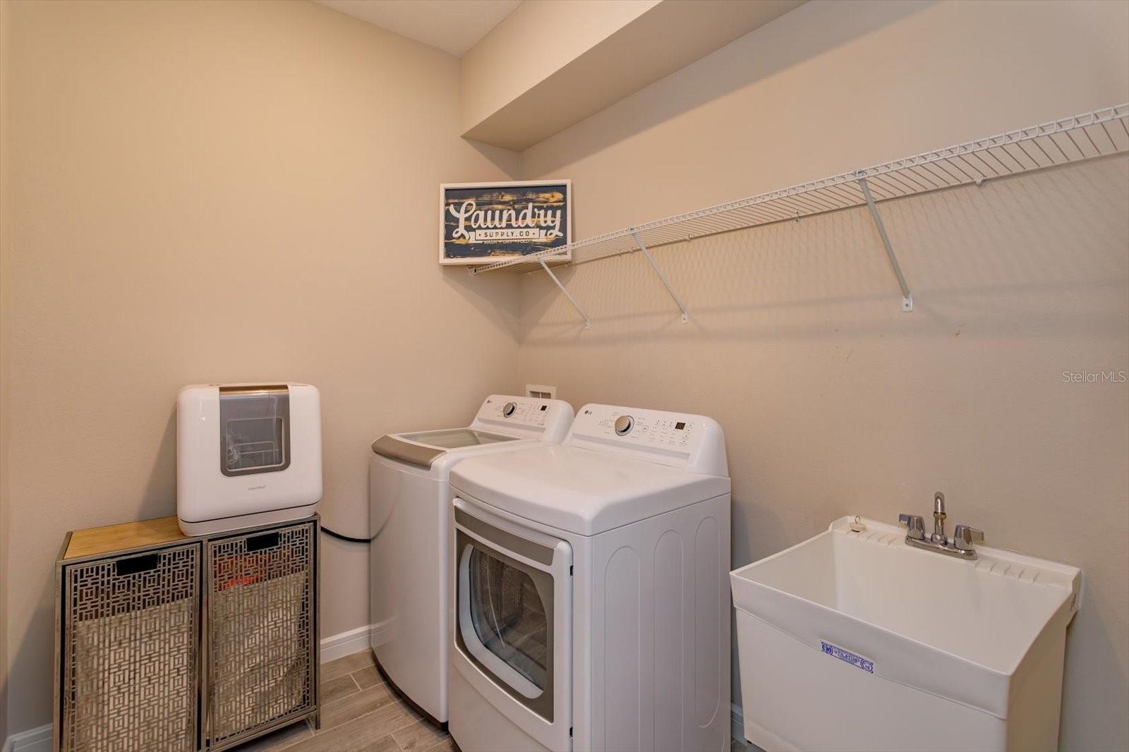WILLOW RIDGE - Residential