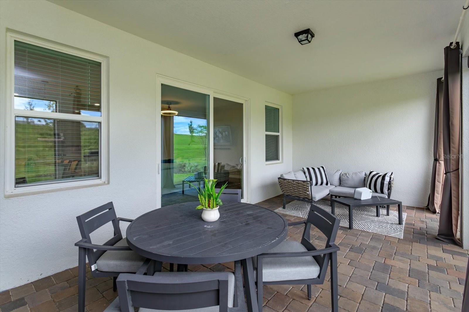 WILLOW RIDGE - Residential