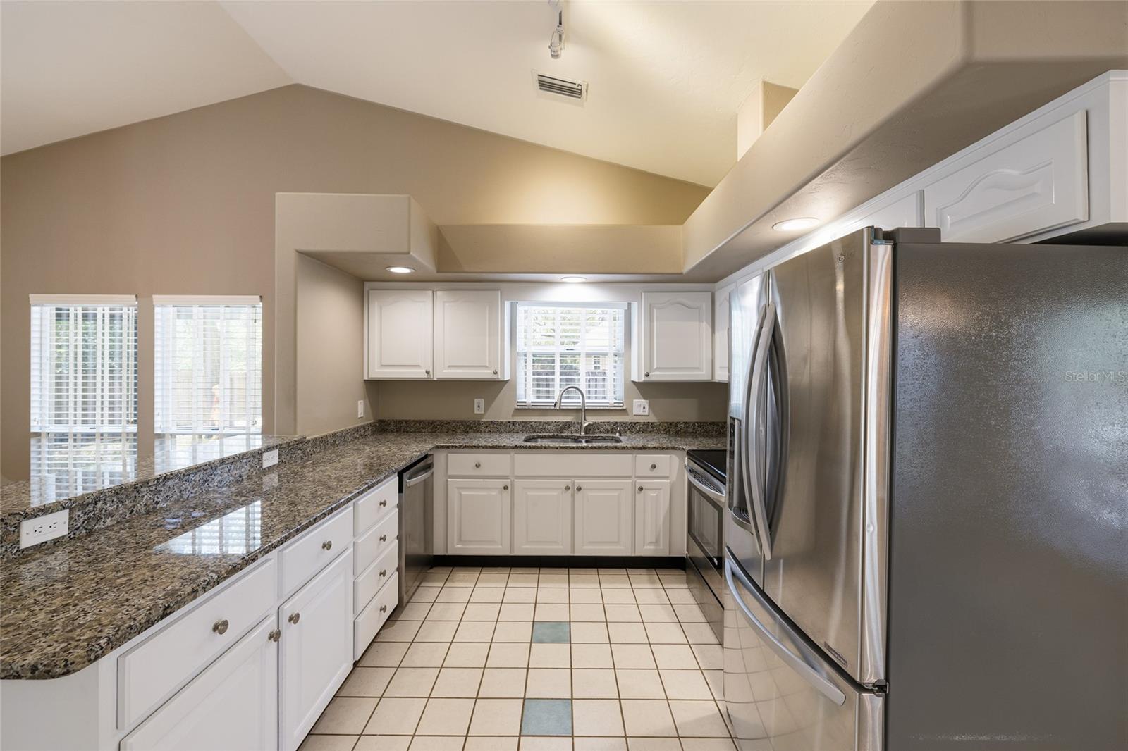 FAIRFIELD PHASE II - Residential