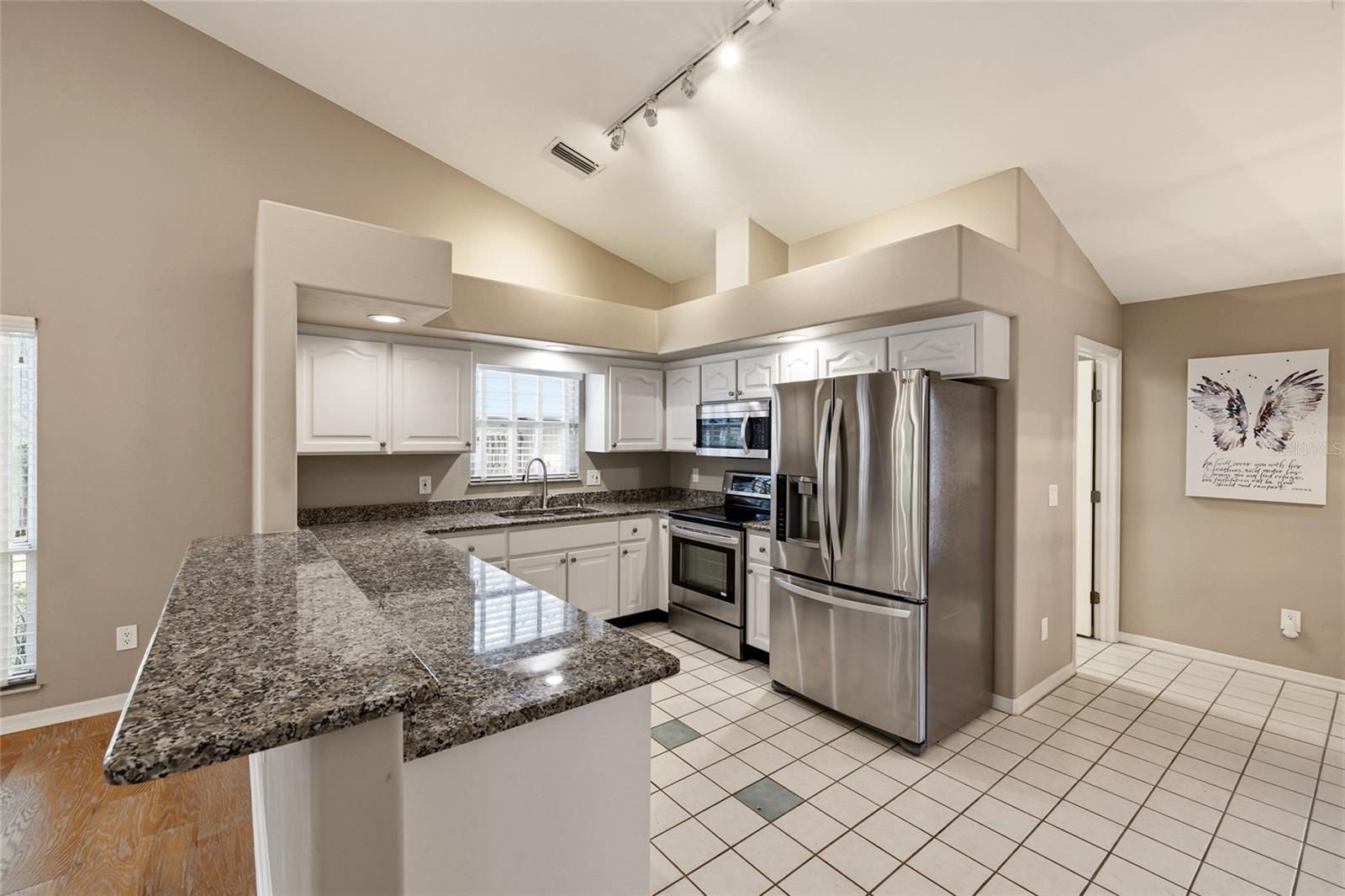 FAIRFIELD PHASE II - Residential