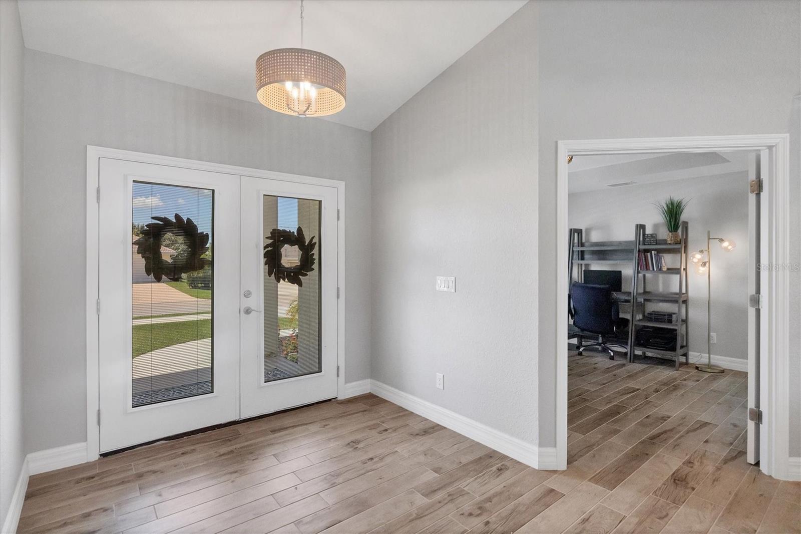 441 BOUNDARY BOULEVARD