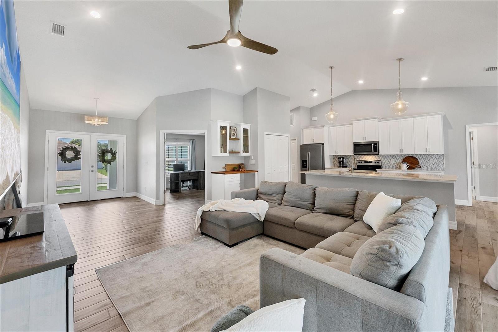 441 BOUNDARY BOULEVARD