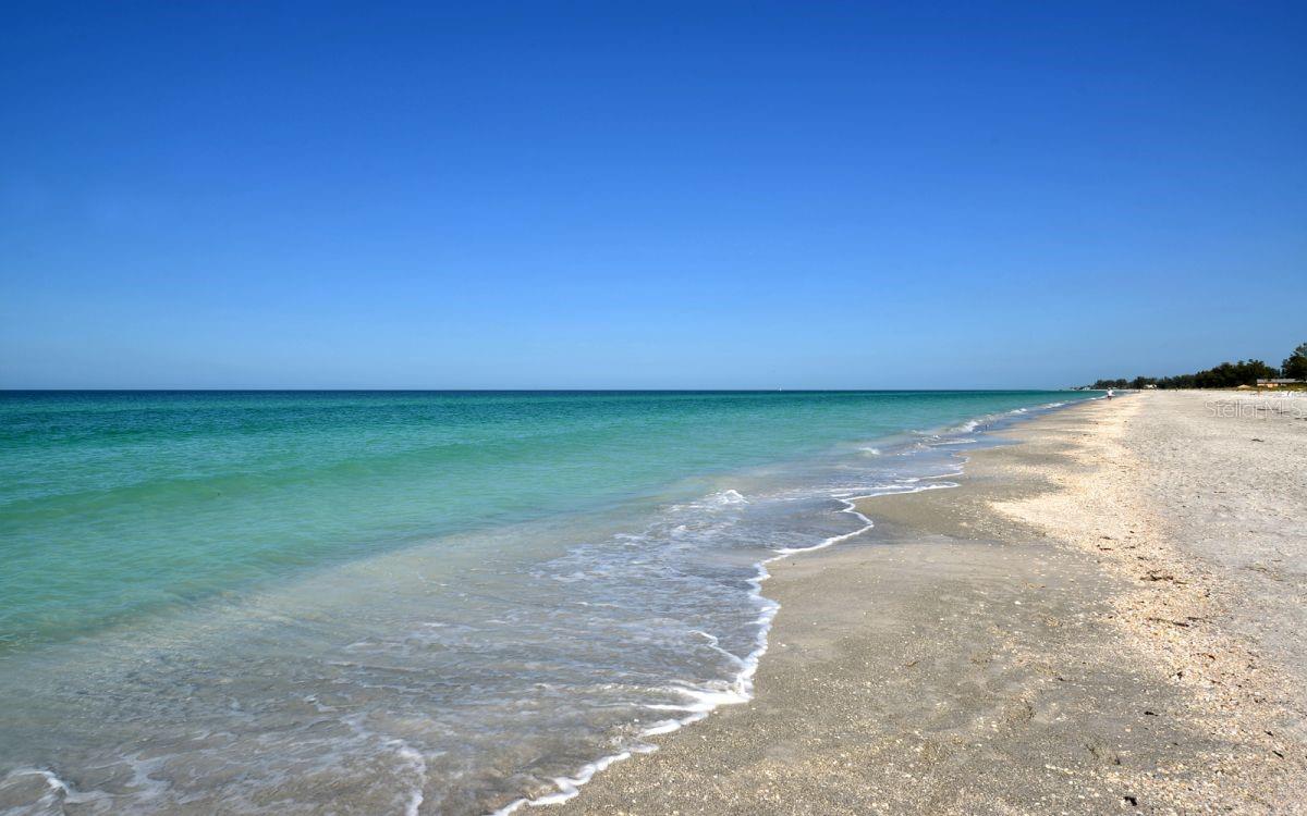 LONGBOAT KEY - Residential