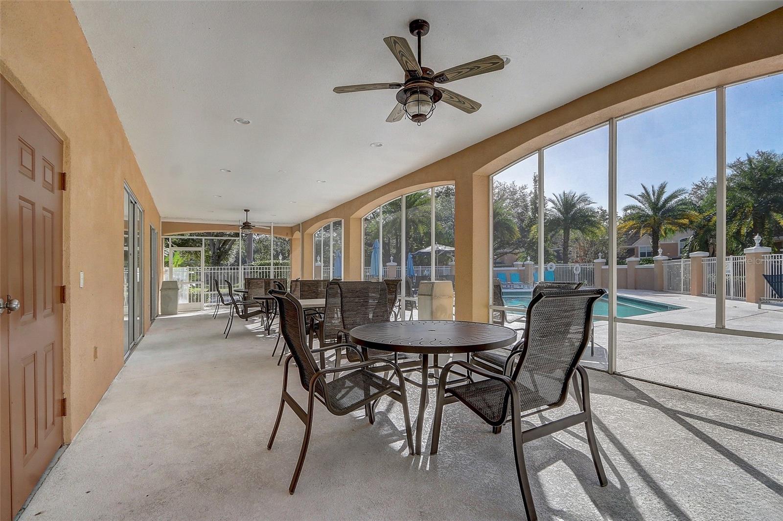 PHILLIPS BAY CONDO PH 02 OR 5723/2465 - Residential