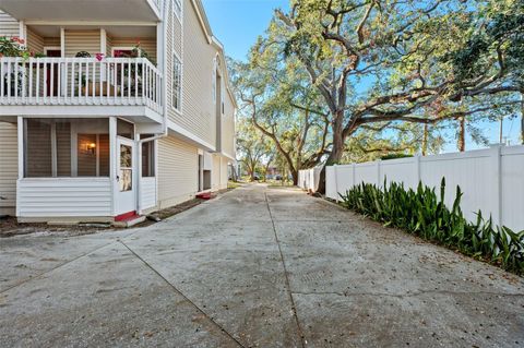 A home in TAMPA