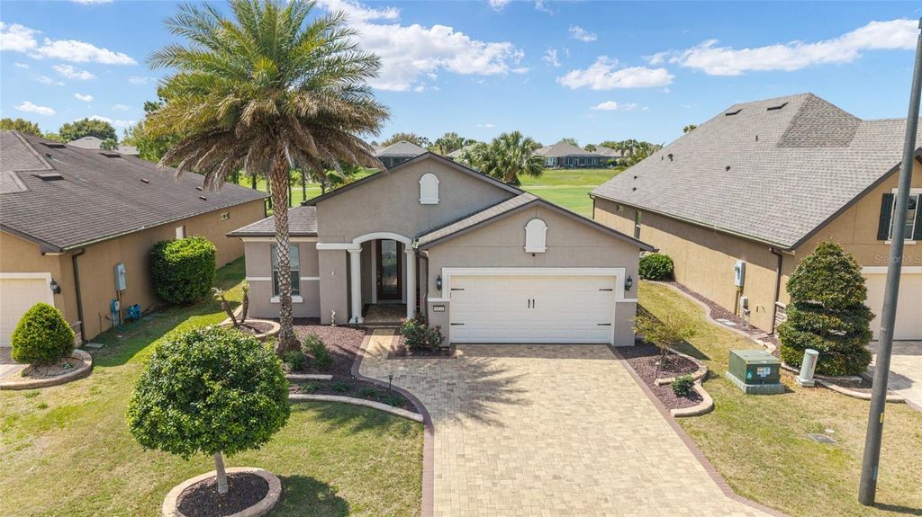 Photo of 6824 SW 95th Circle, Ocala, FL 34481 (MLS # OM721375)