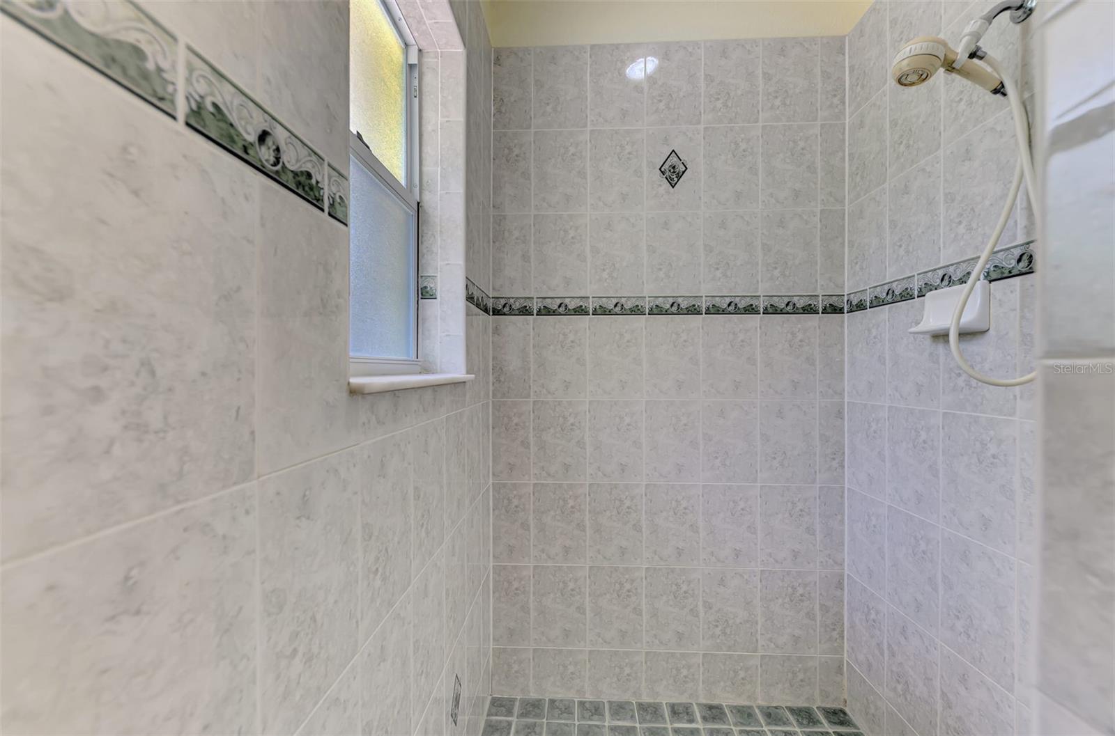 BAHIA TERRADO - Residential