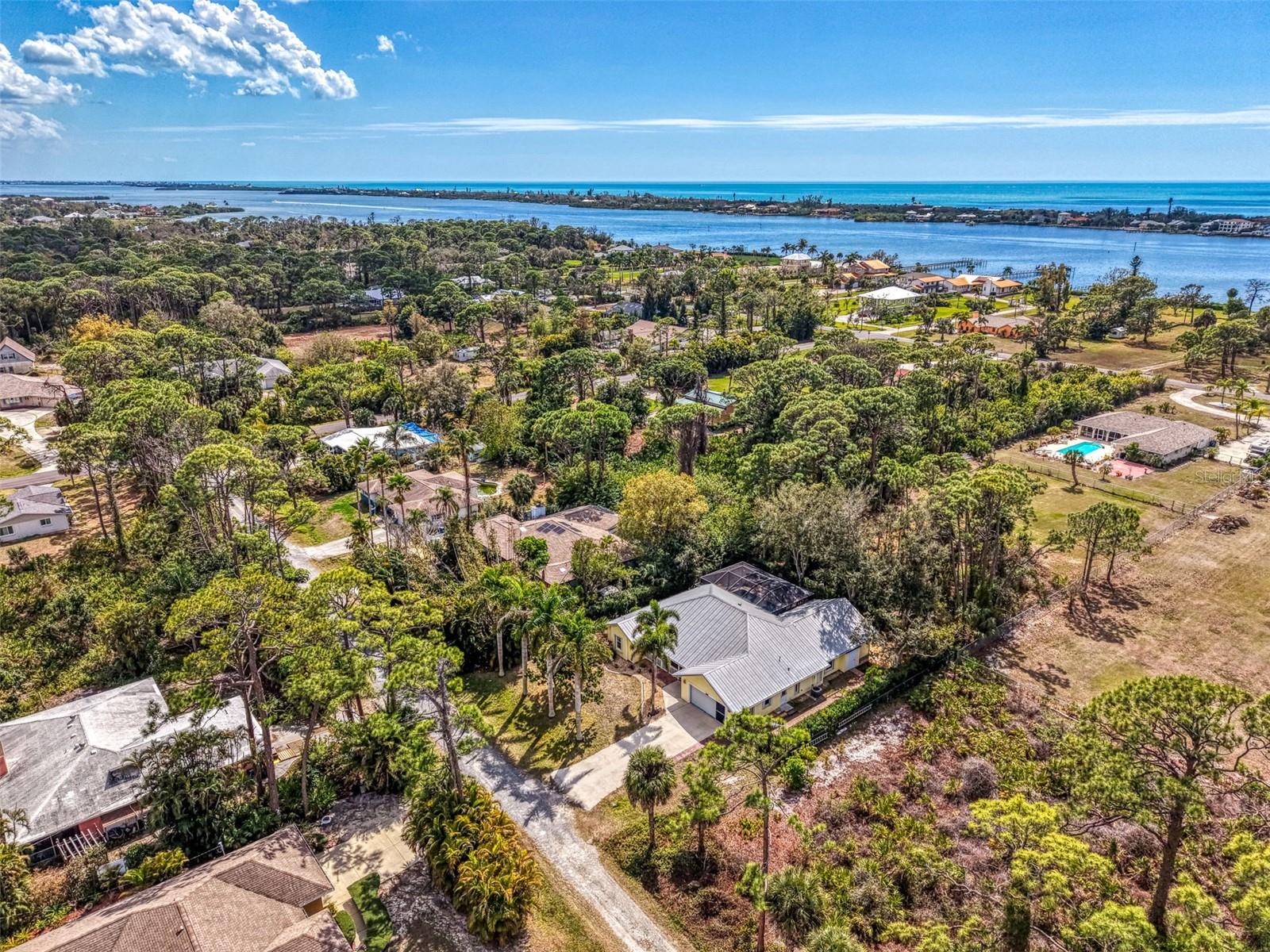 BAHIA TERRADO - Residential
