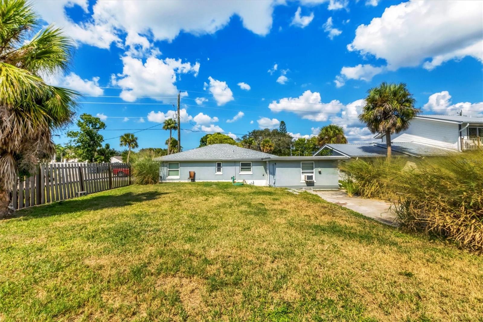 NOKOMIS - Residential Income