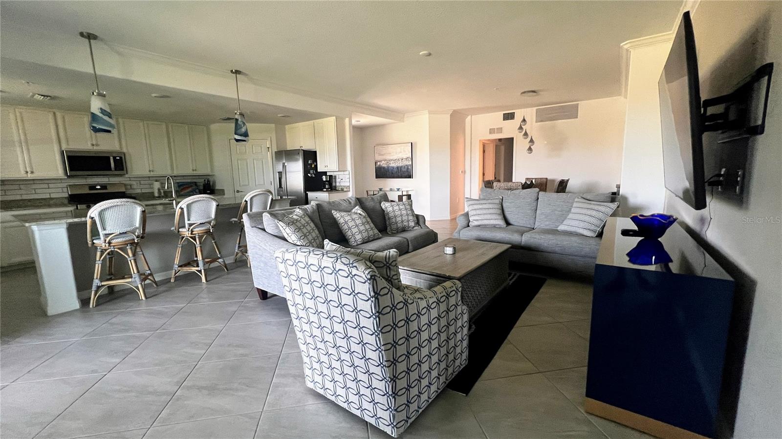 COACH HOMES IV AT LAKEWOOD NATIONAL PH 8 - Residential Lease