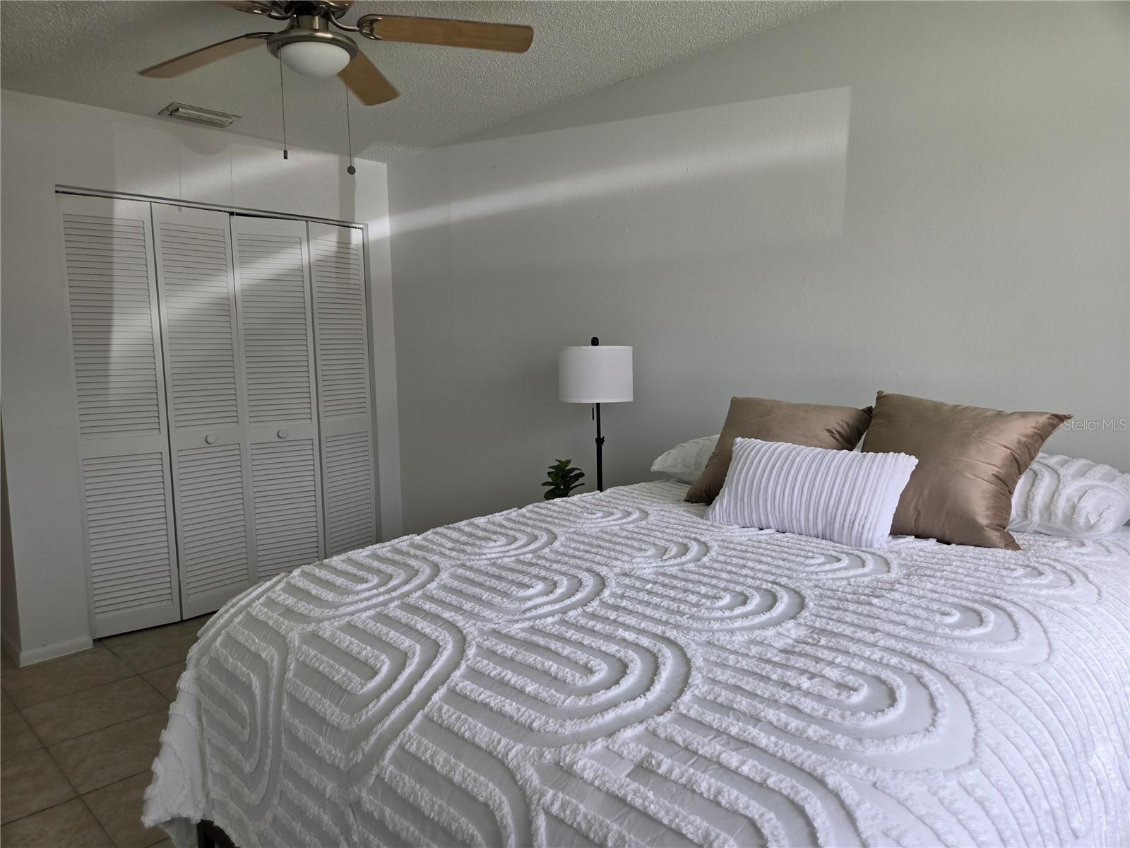 SUNSHINE VILLAS BLDG S - Residential