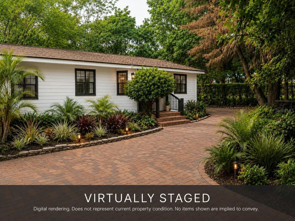 Photo of 1127 Robinson Avenue, Apopka, FL 32703 (MLS # O6407793)