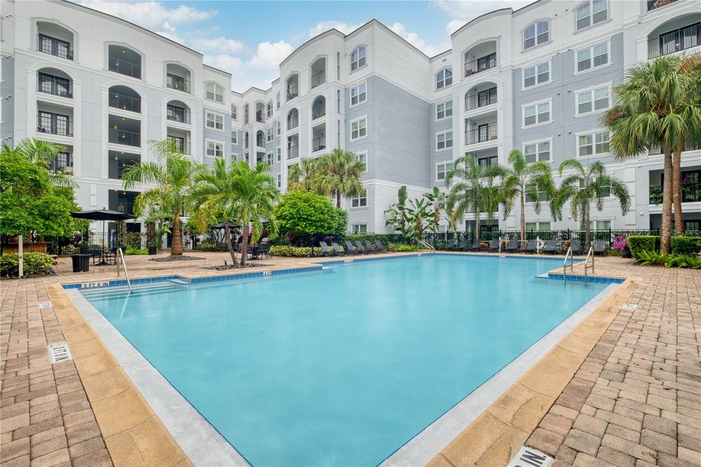 Photo of 300 E South Street #6011, Orlando, FL 32801 (MLS # O6403910)