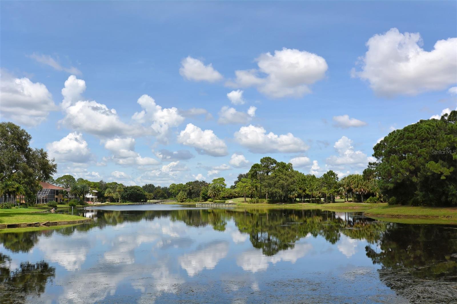 LENNOX GARDENS - Residential Lease