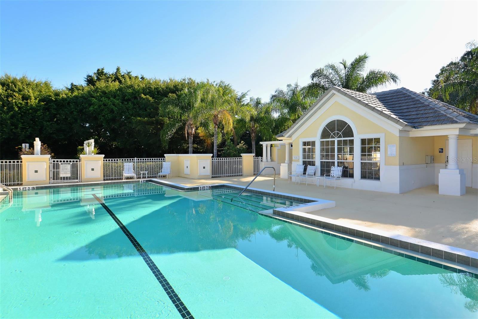 LENNOX GARDENS - Residential Lease