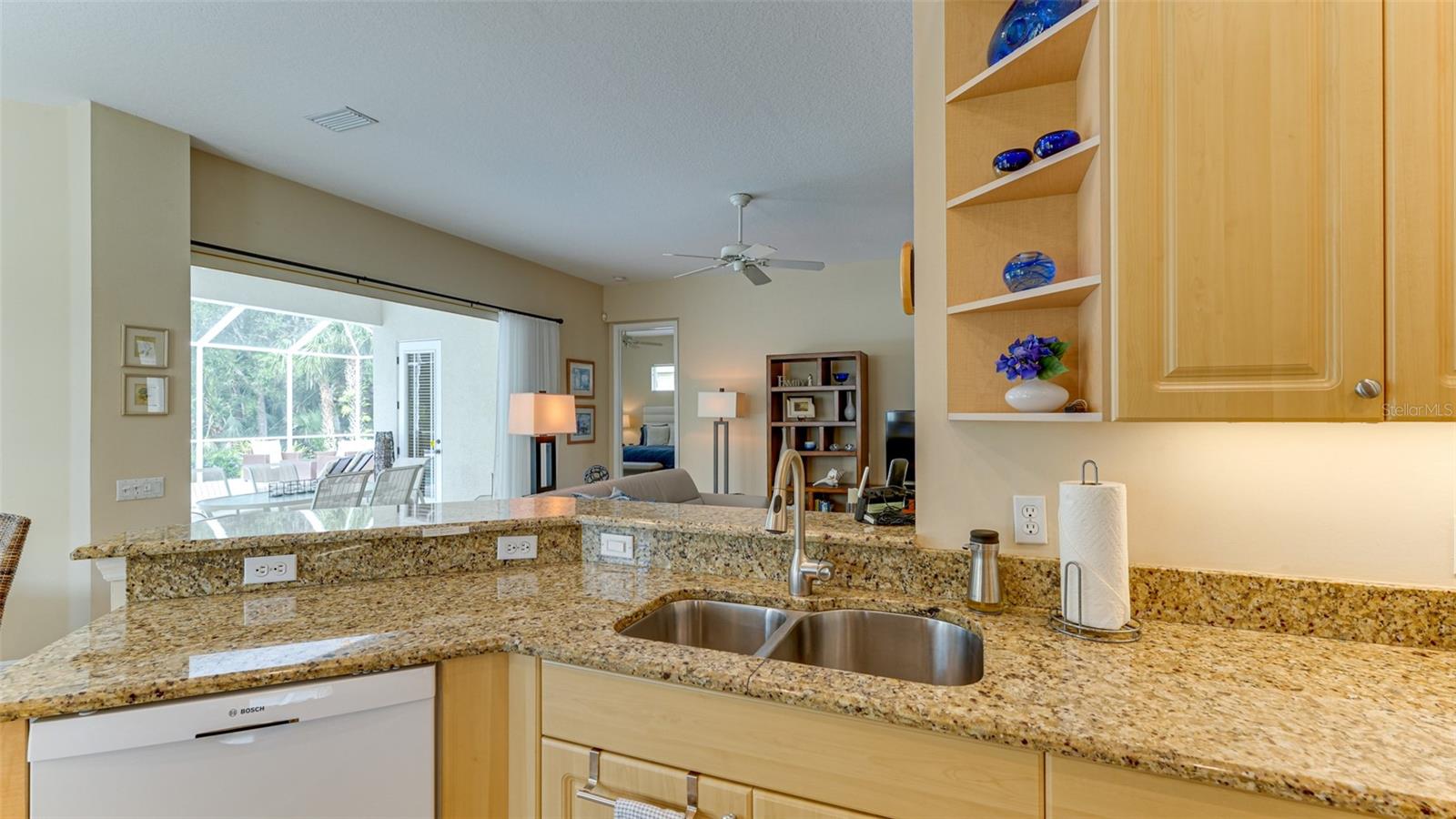 LENNOX GARDENS - Residential Lease