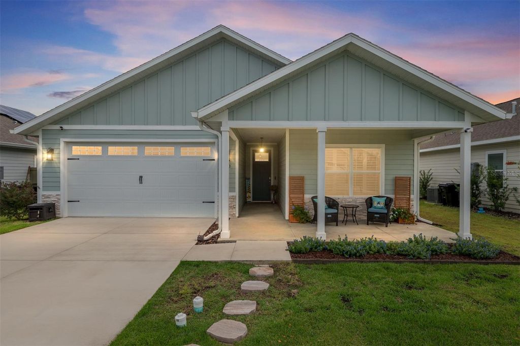 Photo of 1411 SW 67th Street, Gainesville, FL 32607 (MLS # GC534595)