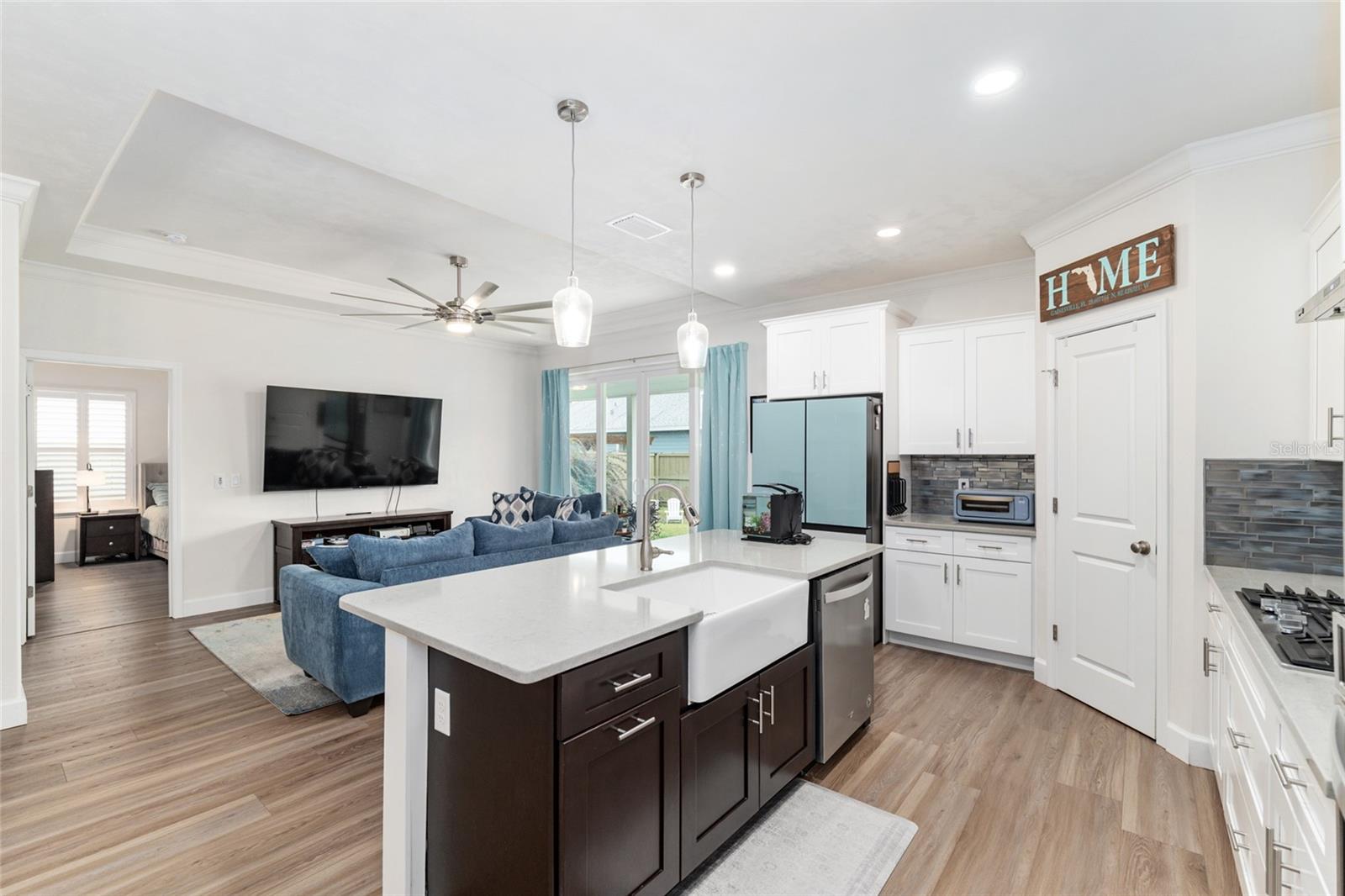 GRAND OAKS AT TOWER PH 2 PB 37 PG 63 - Residential