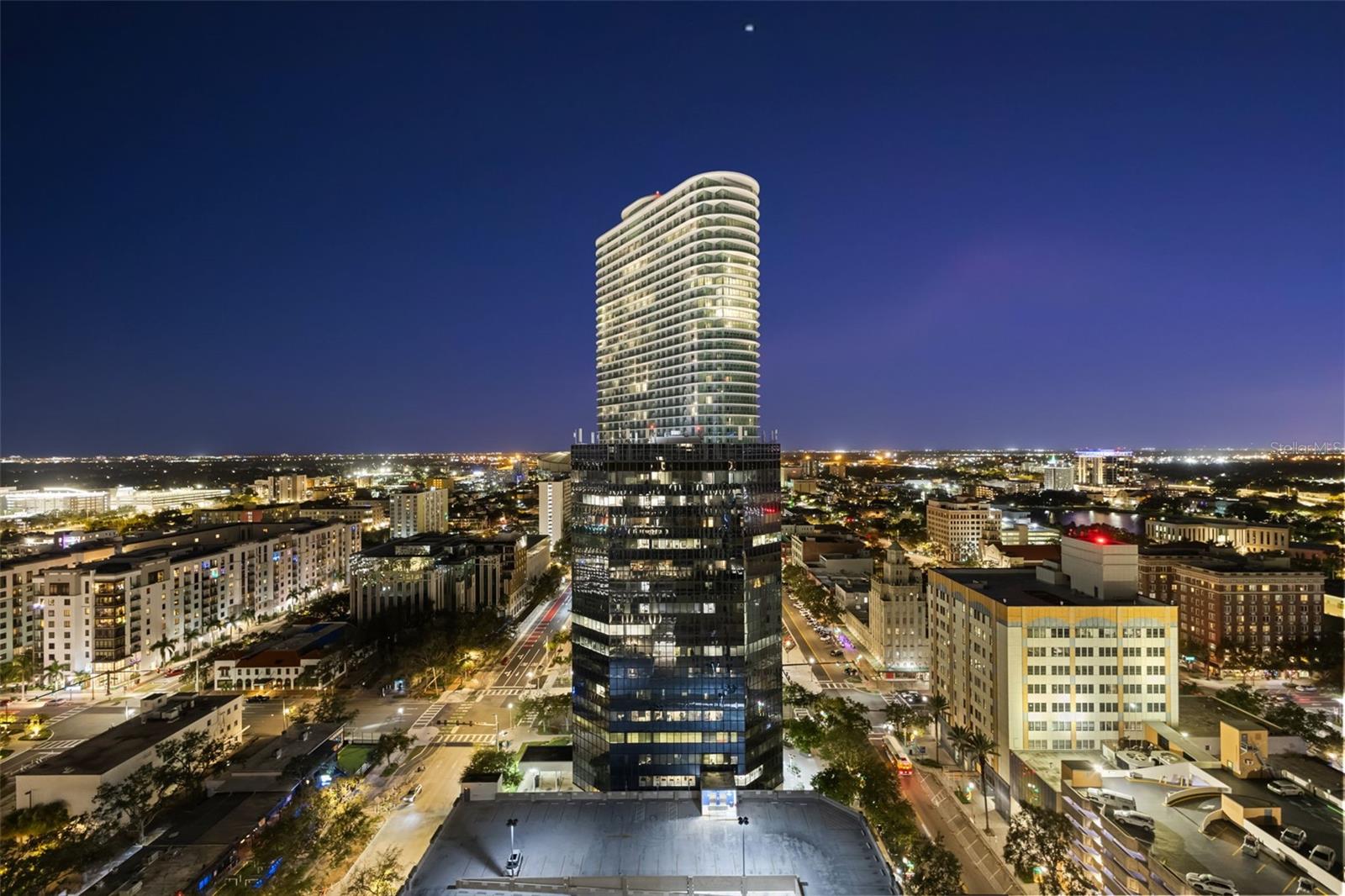 ART HOUSE CONDOMINIUM - Residential