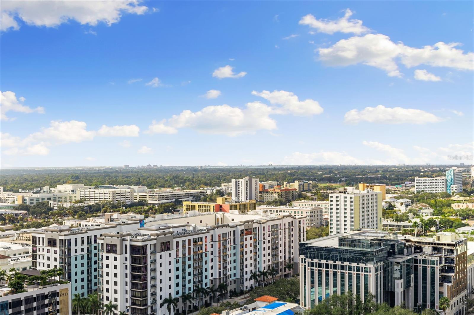 ART HOUSE CONDOMINIUM - Residential