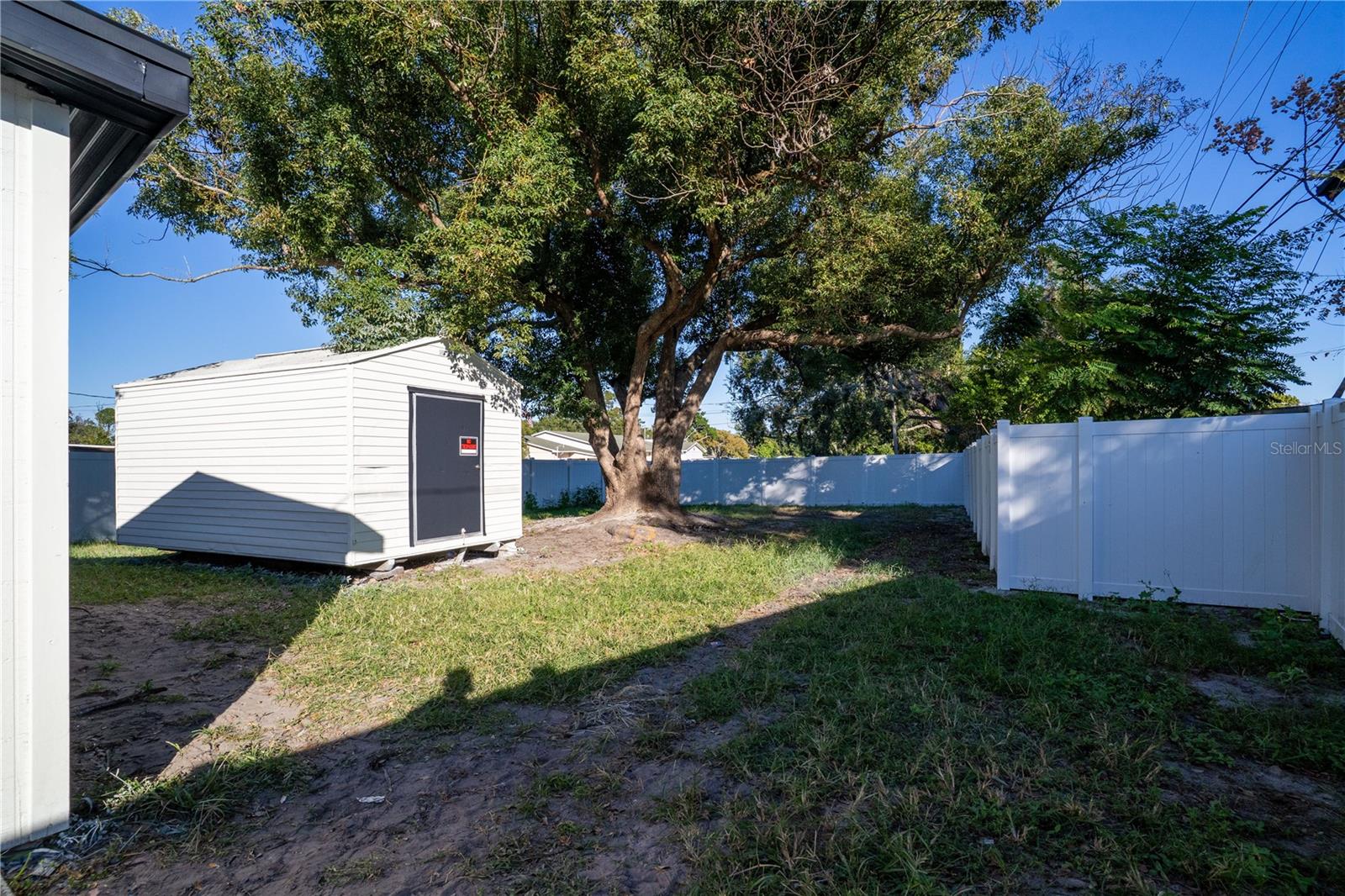 ORANGE LAKE VILLAGE REP - Residential