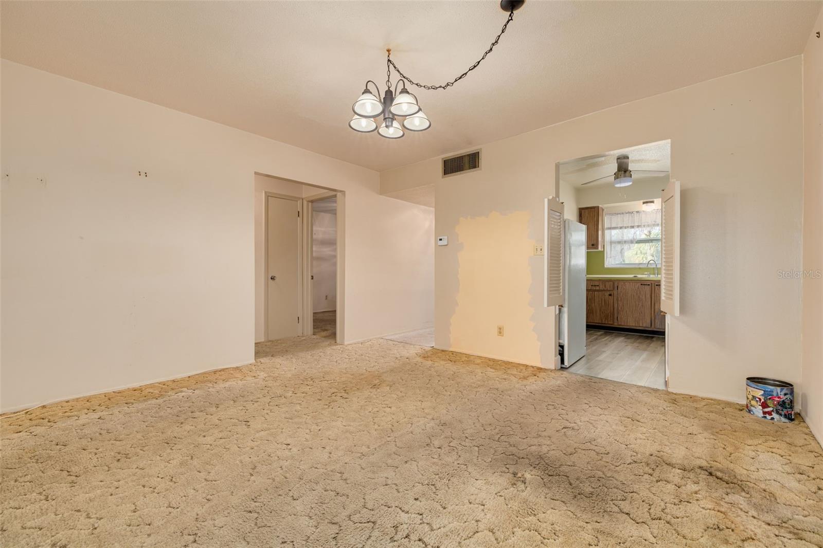 211 PASADENA AVENUE N 206