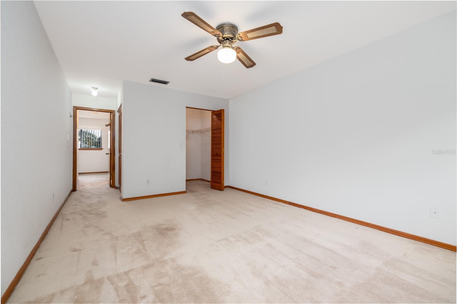 HIDDEN PINES PH 02 - Residential Lease