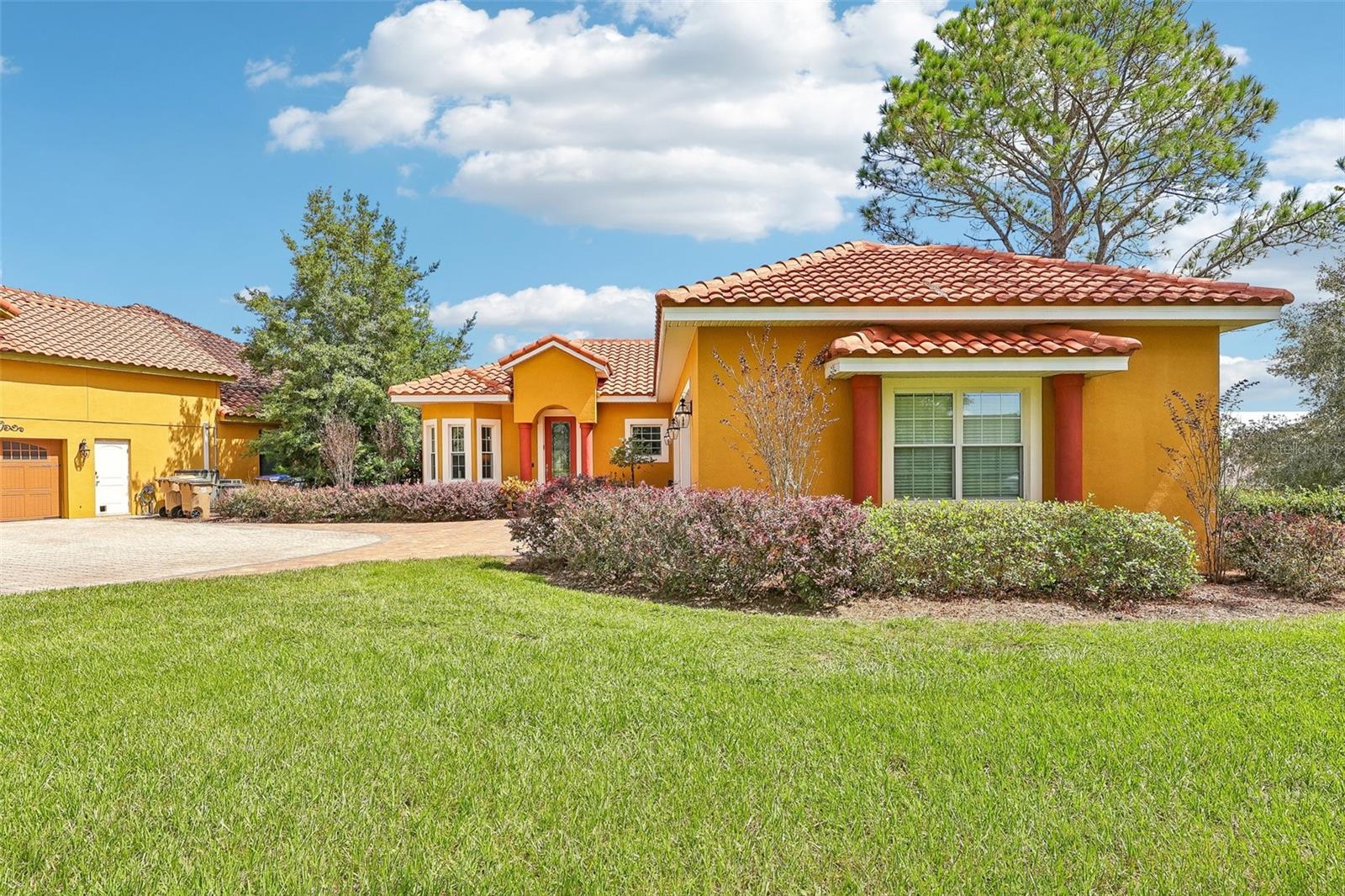 32736 WOLFS TRAIL