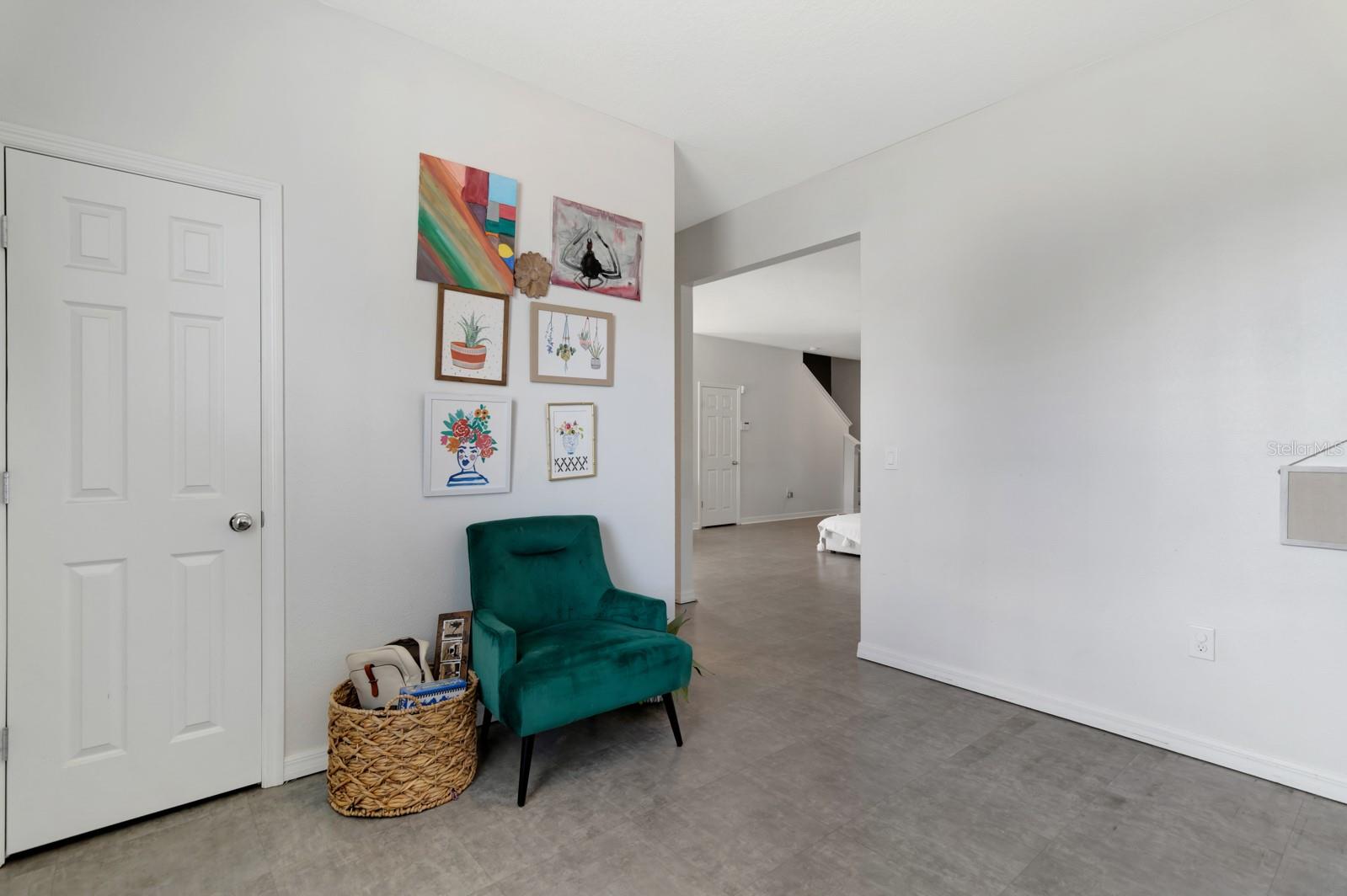 EAGLE MEADOW - Residential