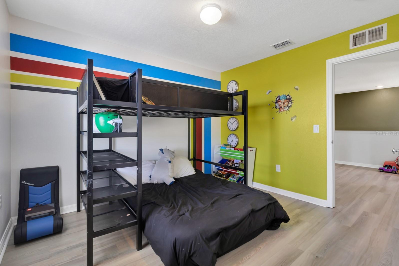 EAGLE MEADOW - Residential